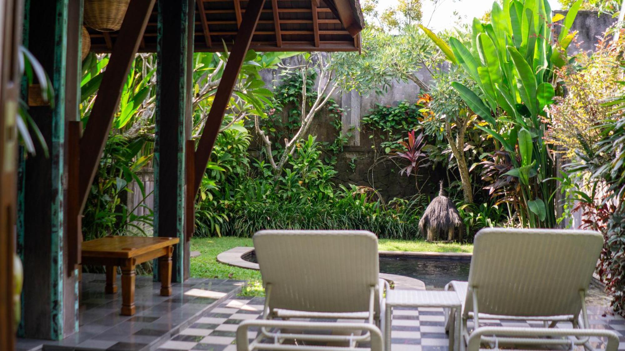 Tejaprana Bisma - Chse Certified Hotell Ubud Eksteriør bilde A view of the garden from the villa