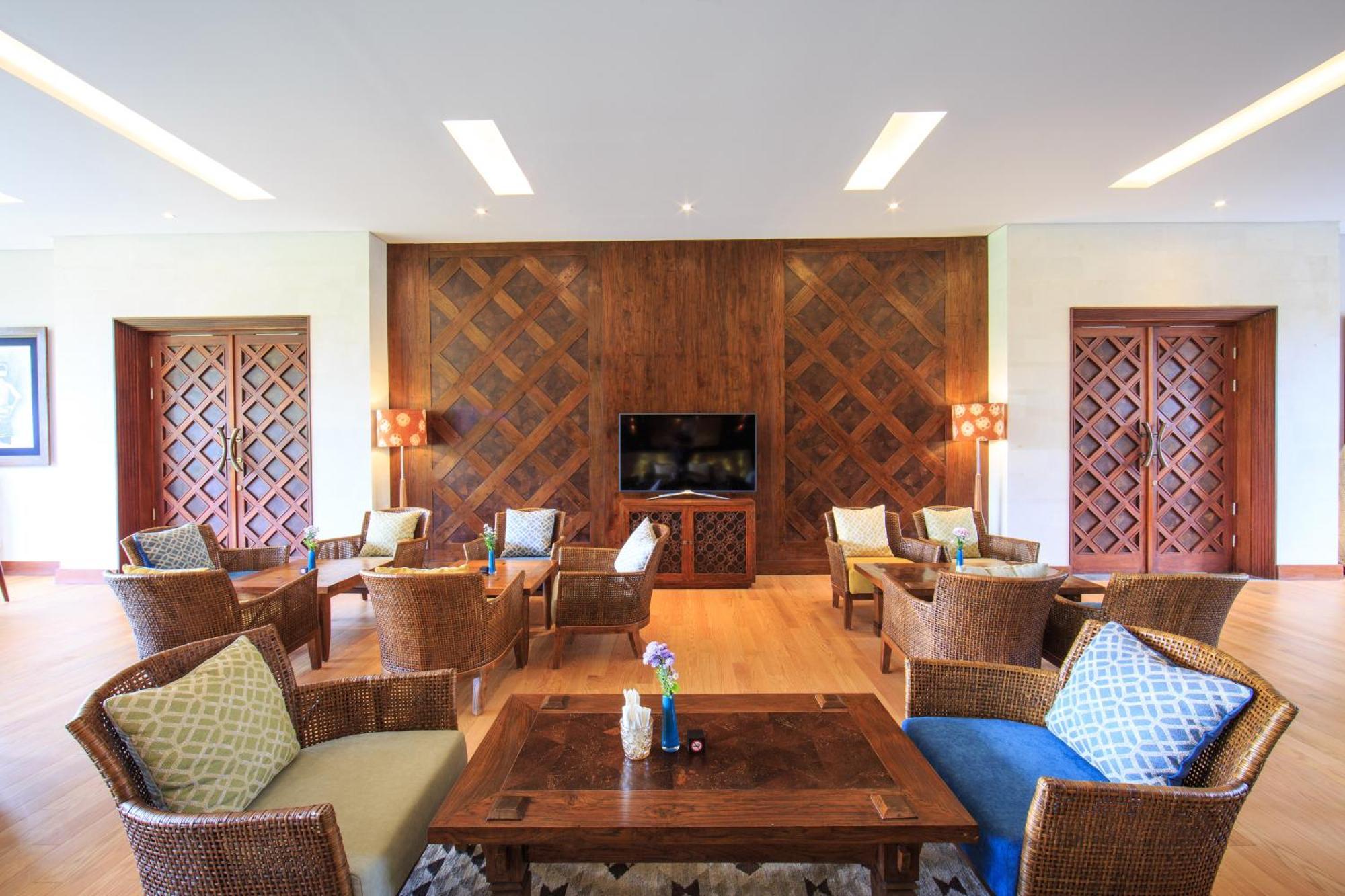 Tejaprana Bisma - Chse Certified Hotell Ubud Eksteriør bilde The lounge at Male International Airport