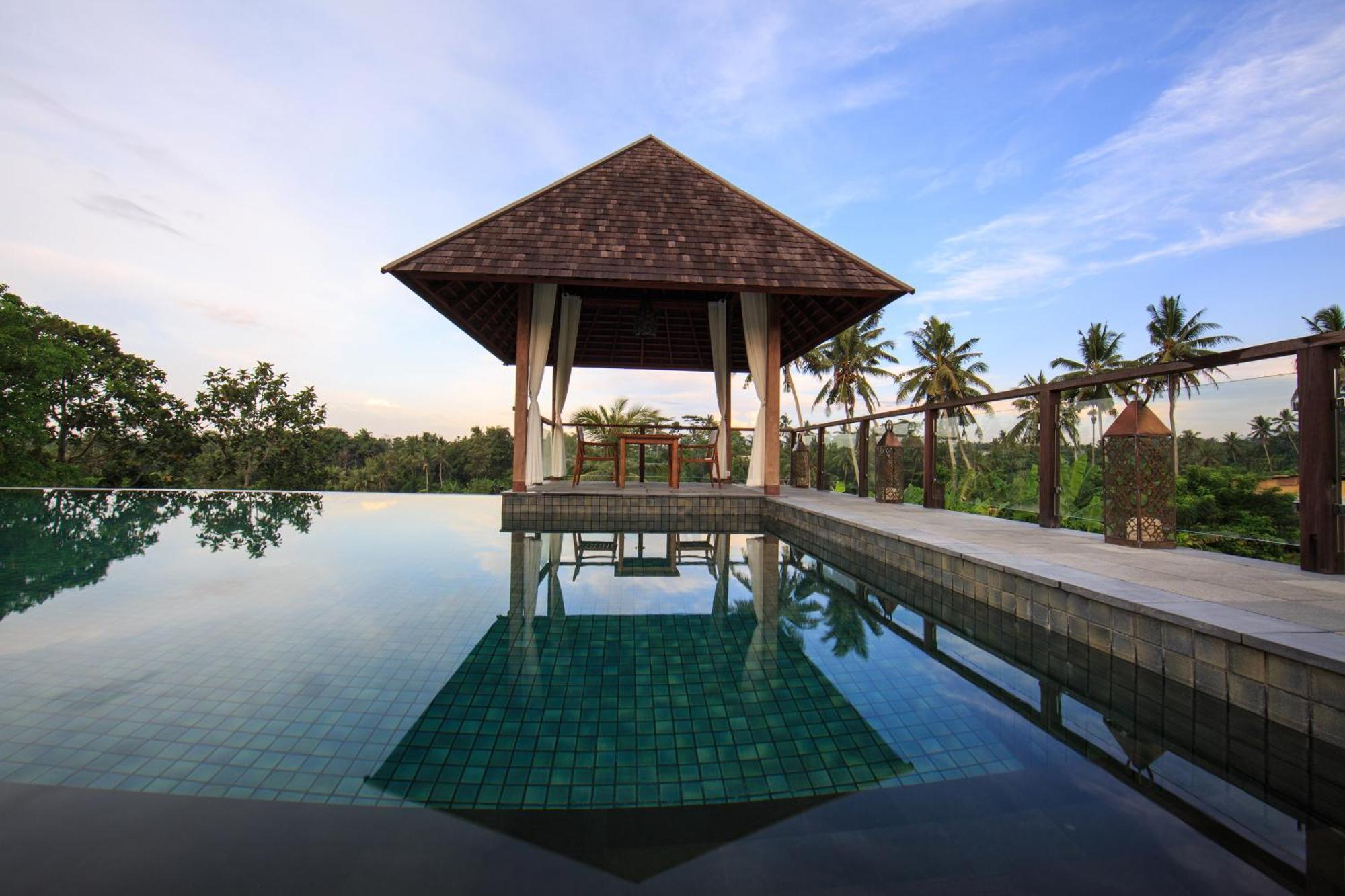 Tejaprana Bisma - Chse Certified Hotell Ubud Eksteriør bilde The swimming pool at the resort