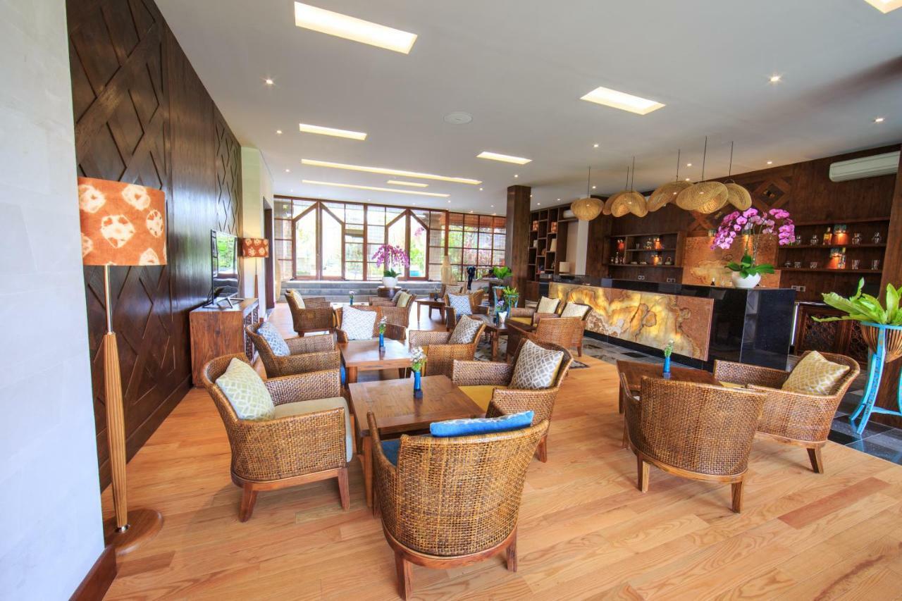 Tejaprana Bisma - Chse Certified Hotell Ubud Eksteriør bilde The lounge at the airport